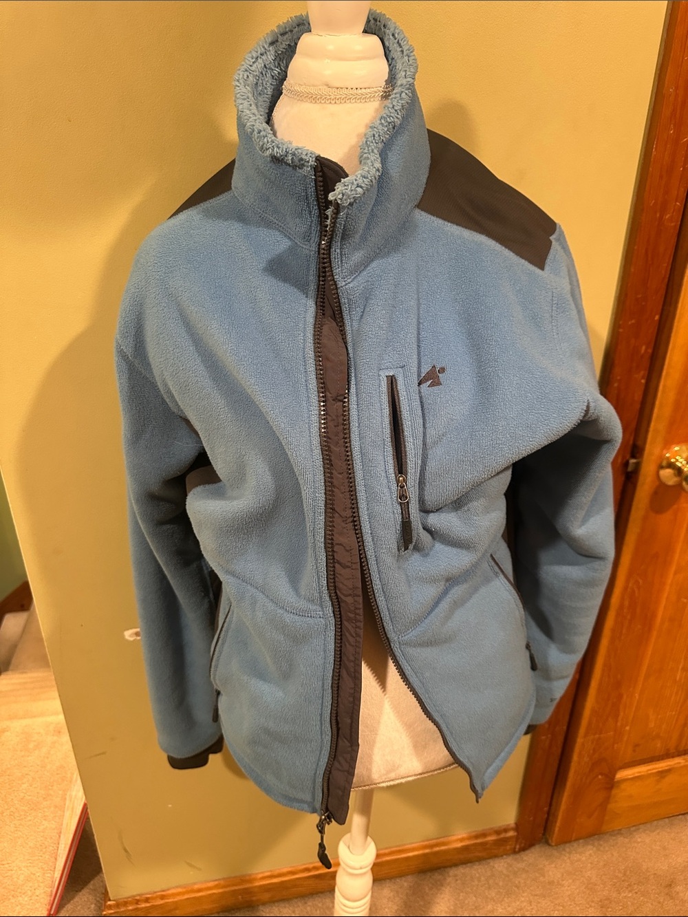 Women’s EMS Light Blue Fleece Jacket with Contrast Panels
